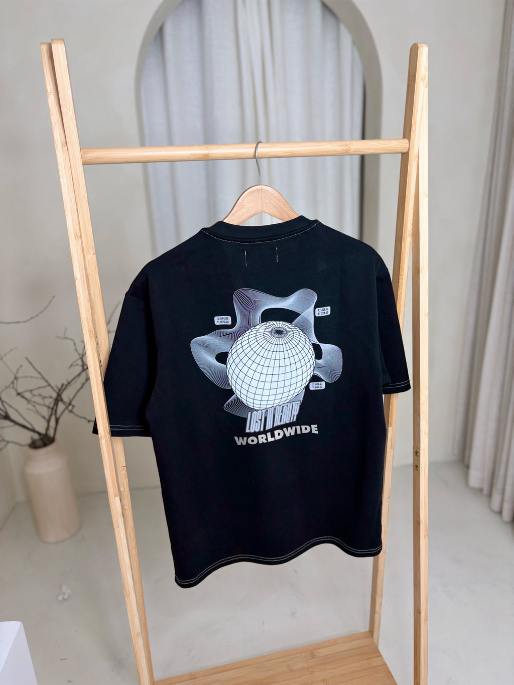 Worldwide t-shirt
