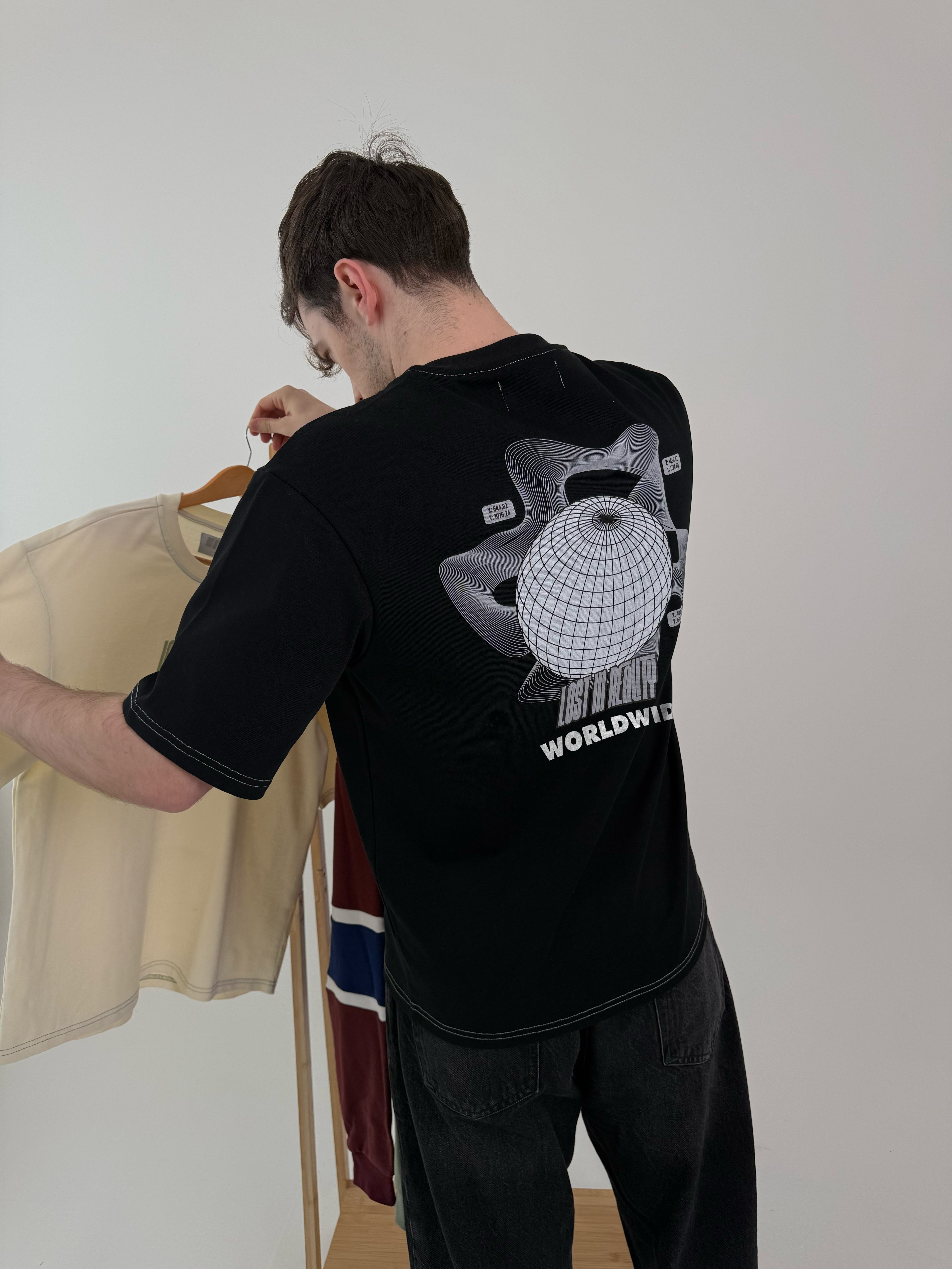 Worldwide t-shirt